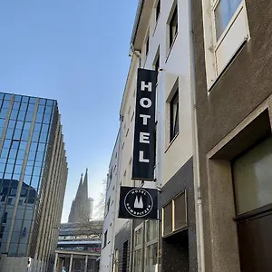 Otel Domspitzen, Köln