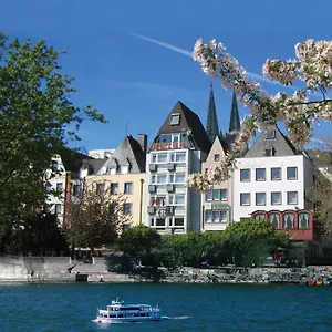 Otel Roemerhafen, Köln